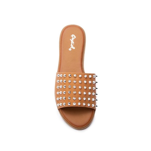 Tan Studded Sandals Size 6 Last Pair Sale! Bundle and Save More! - Picture 2 of 4